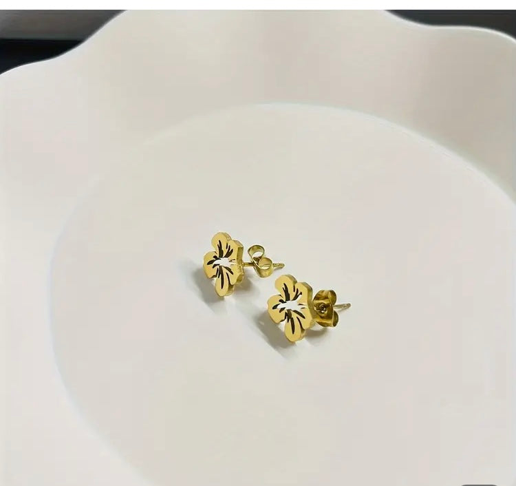 Amapola Earrings gold or silver plated